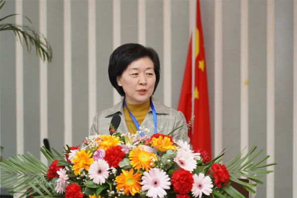 秦玲花院长开场致辞 秦玲花院长开场致辞