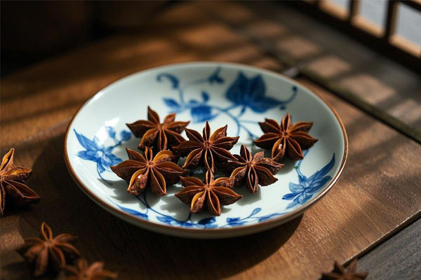 �˽�,�˽ǵ�Ӫ����ֵ